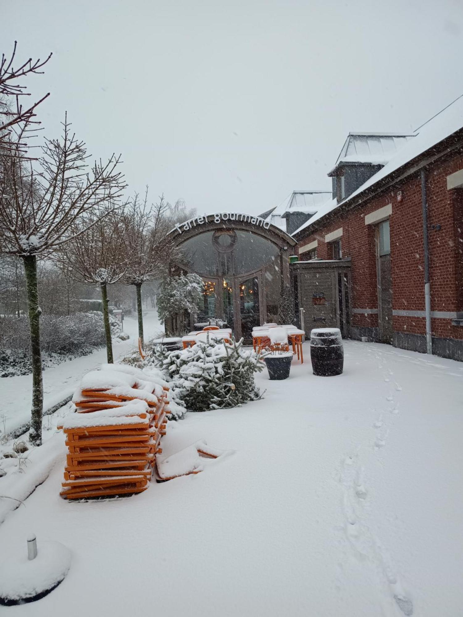 Hotel Le Logis Du Plateau Herve Exterior foto